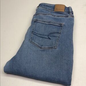 AMERICAN EAGLE MOM STYLE JEANS 12/31x27 ⭐️